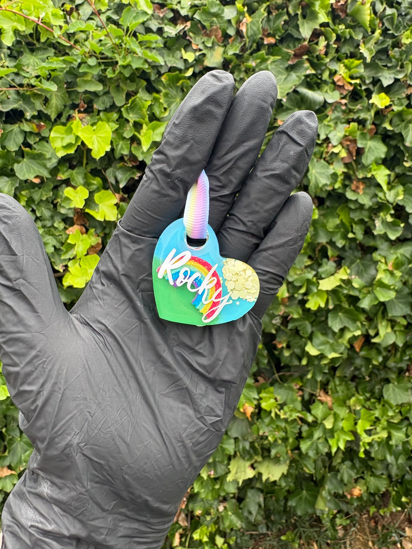 🌈 Personalised ‘Rainbow Bridge’ Memorial Heart Tags